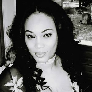 Meet your Posher, Nikki